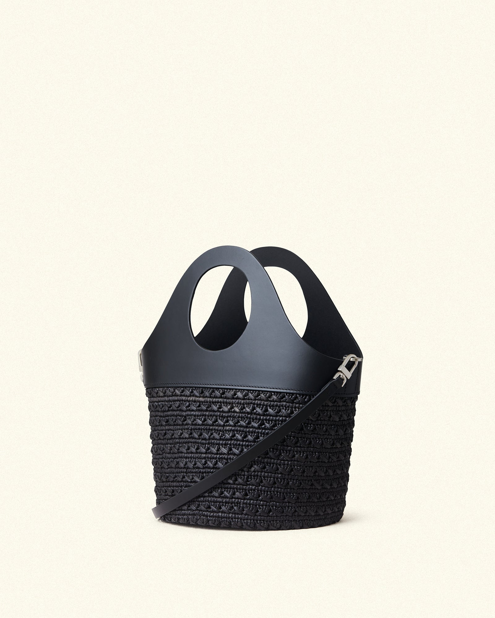 Pauline Bucket
