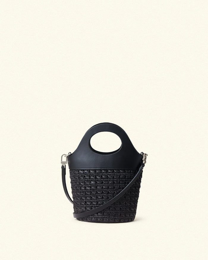 Pauline Bucket